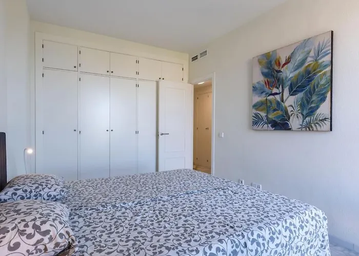 89-penthouse With Stunning Views, Apartamento Fuengirola