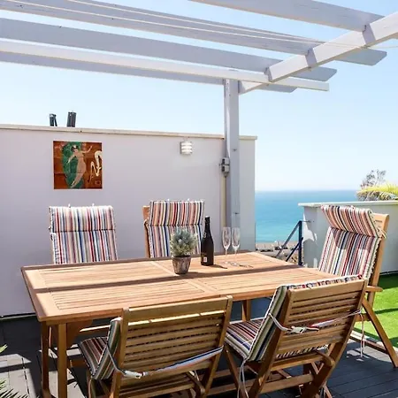 89-penthouse With Stunning Views,