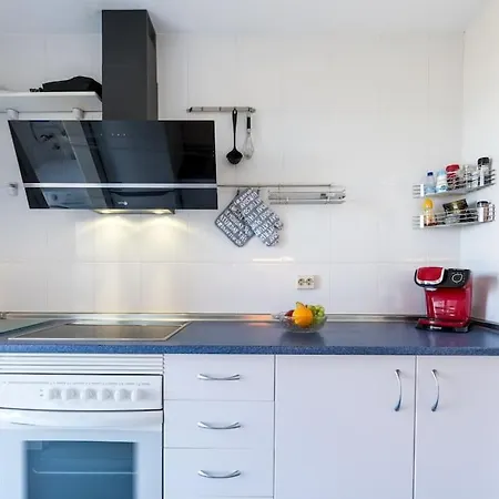 89-penthouse With Stunning Views, 아파트 푸엔히롤라