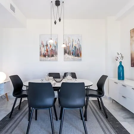 89-penthouse With Stunning Views, * 푸엔히롤라