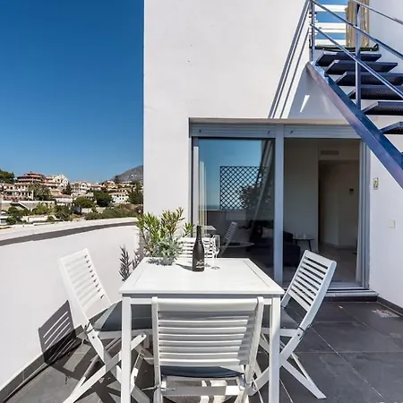 89-penthouse With Stunning Views, 아파트 *