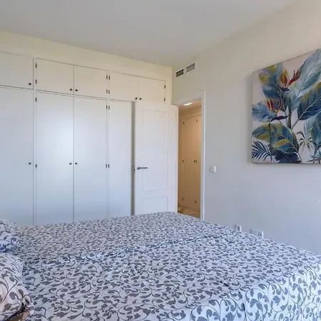 89-penthouse With Stunning Views, Appartement Fuengirola